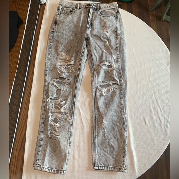 AMERICAN EAGLE STRAIGHT LEG RIPPED ACID WASH JEANS - Picture 4 of 4